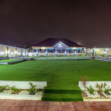 Bella Ella Hotel & Event Center Kasoa Kültér fotó