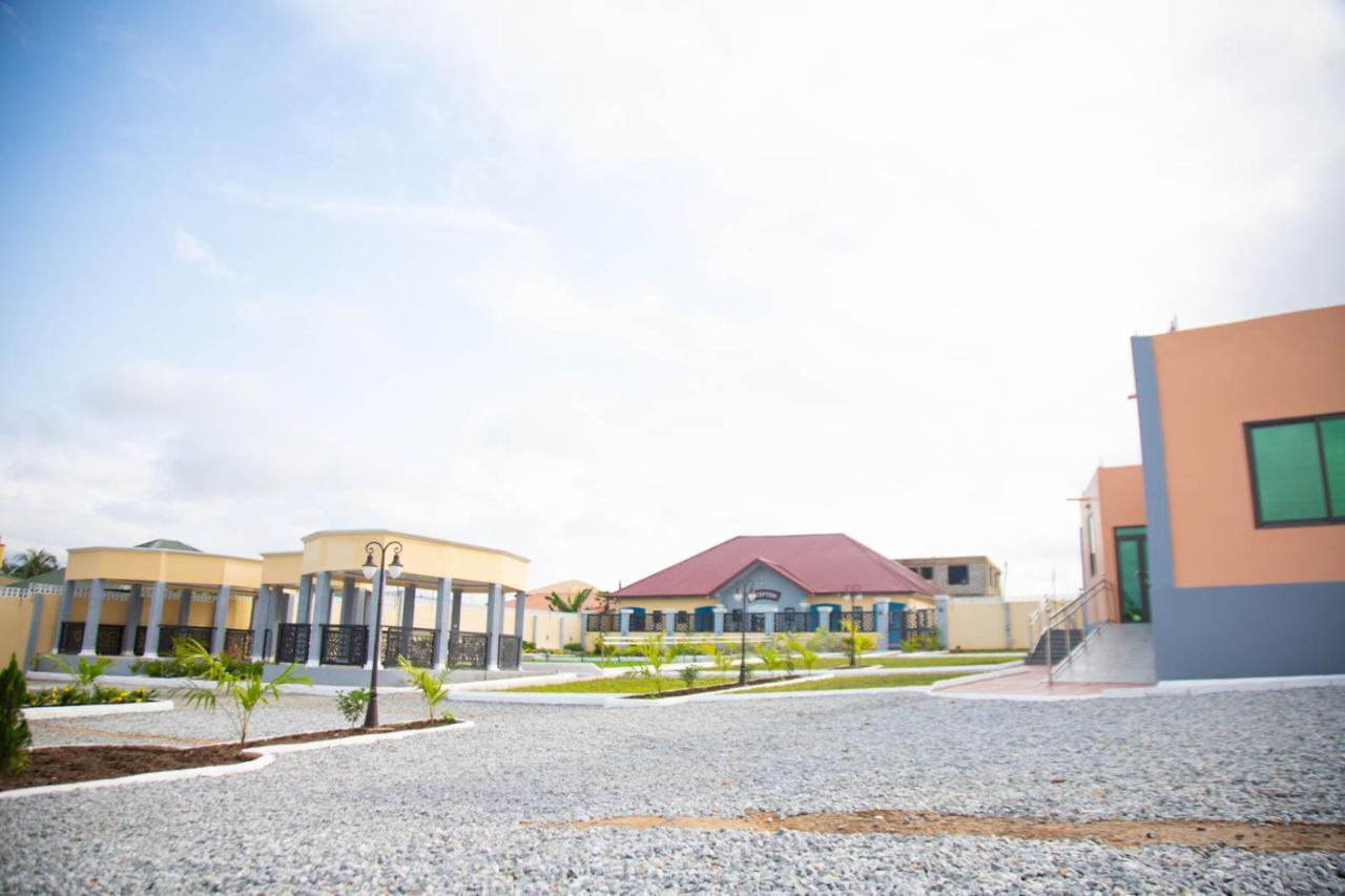 Bella Ella Hotel & Event Center Kasoa Kültér fotó